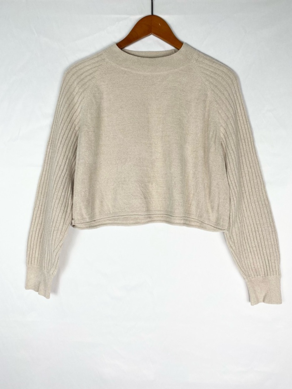 Barefoot Dreams Cozy Chic Ultra Lite Mock Neck Crop Sweatshirt Size Small